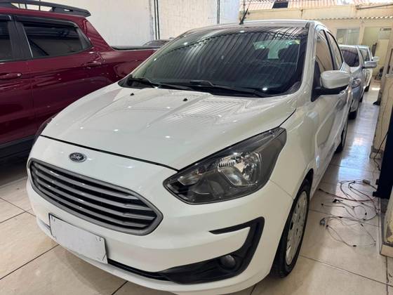 FORD KA 1.5 TI-VCT FLEX SE SEDAN AUTOMÁTICO FORD KA 1.5 TI-VCT FLEX SE SEDAN AUTOMÁTICO